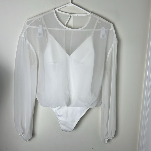 Aritzia Talmonte White Sheer Bodysuit Size XS - Picture 3 of 8